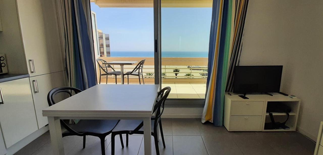 Ferienwohnung 20 M2 De Terrasse Face A La Mer A Canet En Roussillon Exterior foto